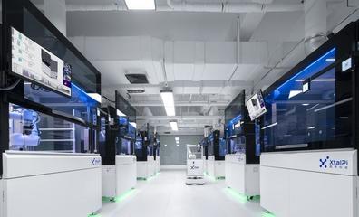这是河套深港科技创新合作区深圳园区内深圳晶泰科技有限公司研发的机器人工作站(2024年3月1日摄)。新华社记者 洪泽华 摄
